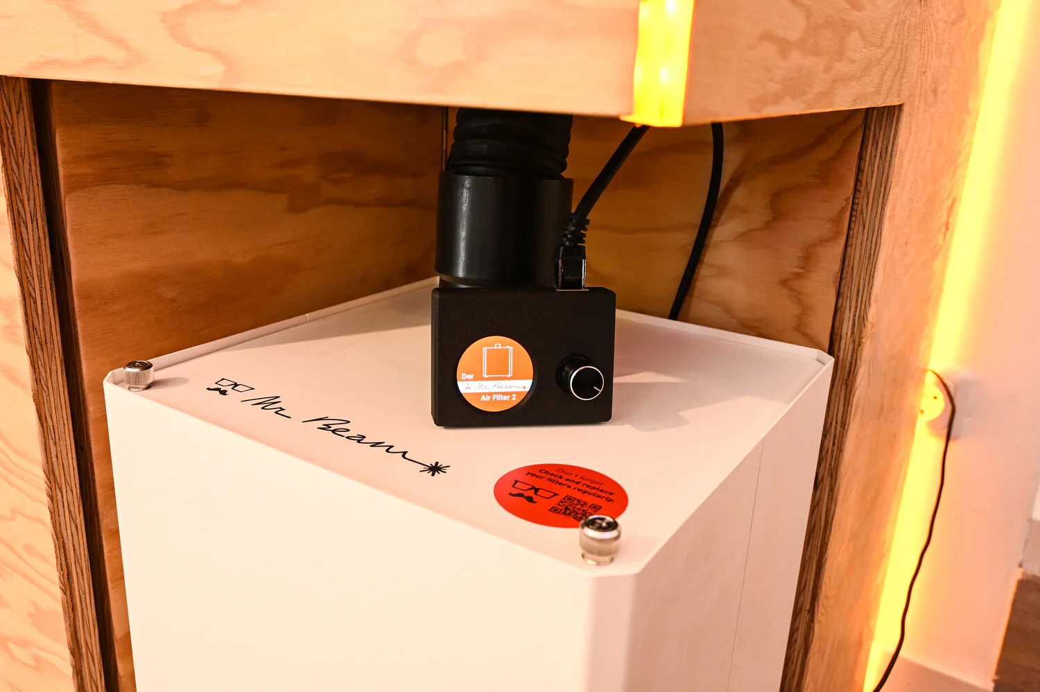 Mr Beam Air Filter System & Controller - Image 3